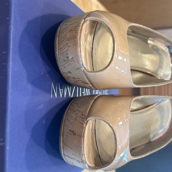Stuart Weitzman Jean wedge sling back. Nude Color. Size 8M - Picture 3 of 10